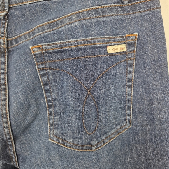 Calvin Klein Women's Low Rise Flare Blue Jeans Size 16 - Picture 12 of 13